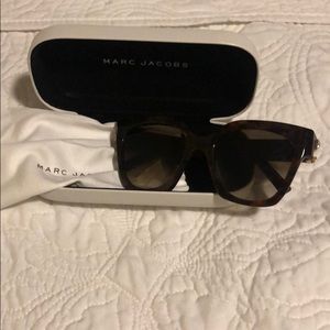 Marc Jacobs tortoise shell sunglasses